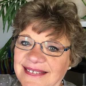 Meet your Posher, Marcia